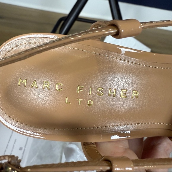 Marc Fisher NWT Nude Patent Torry Slingback Pumps, Size 9.5 - Picture 9 of 12